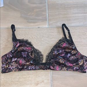 Victoria’s Secret bralette